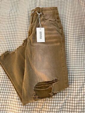 NWT Zenana Distressed Brown High-Rise Ankle Jeans